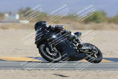 media/Mar-21-2025-CVMA Friday Practice (Fri) [[30cd4fe323]]/5-Racer 4/Session 4 (Turn 16)/